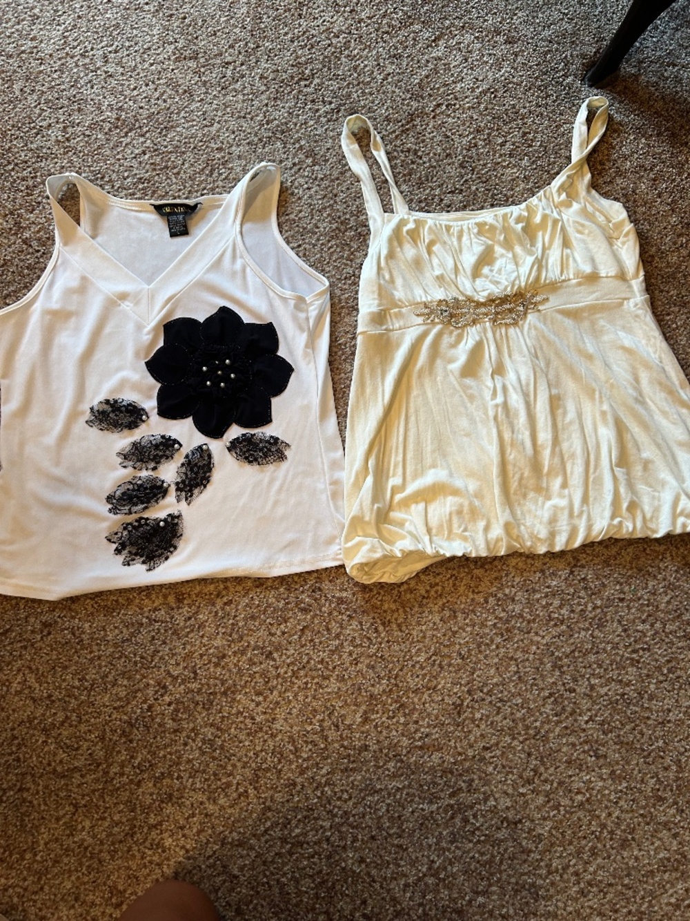 White House Black Market LOT of 2 tank tops L